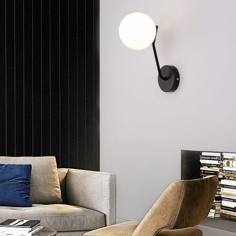LumiArt - Moderne wandlamp met glazen bolvormige lampenkap