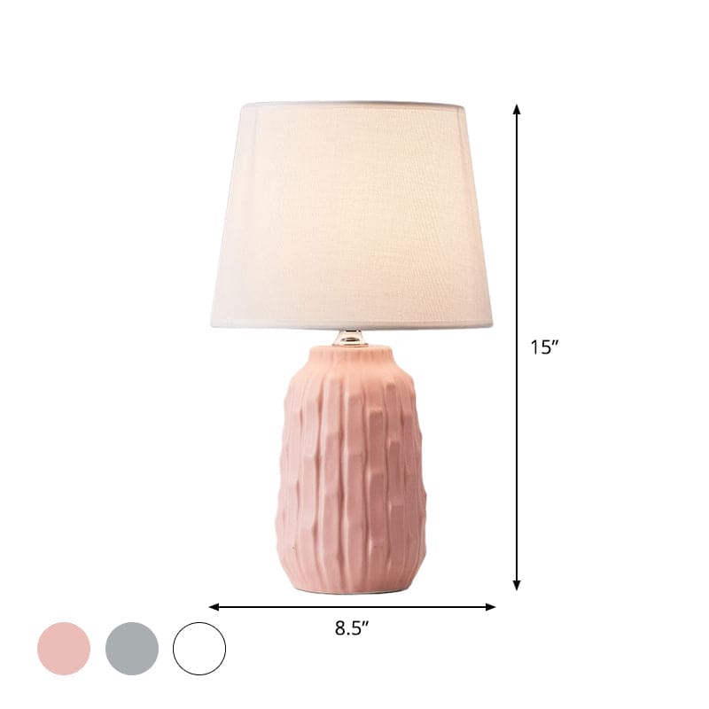 Eclat - Lámpara de mesa de diseño con grifos toelopende kap y cilindrische keramische voet