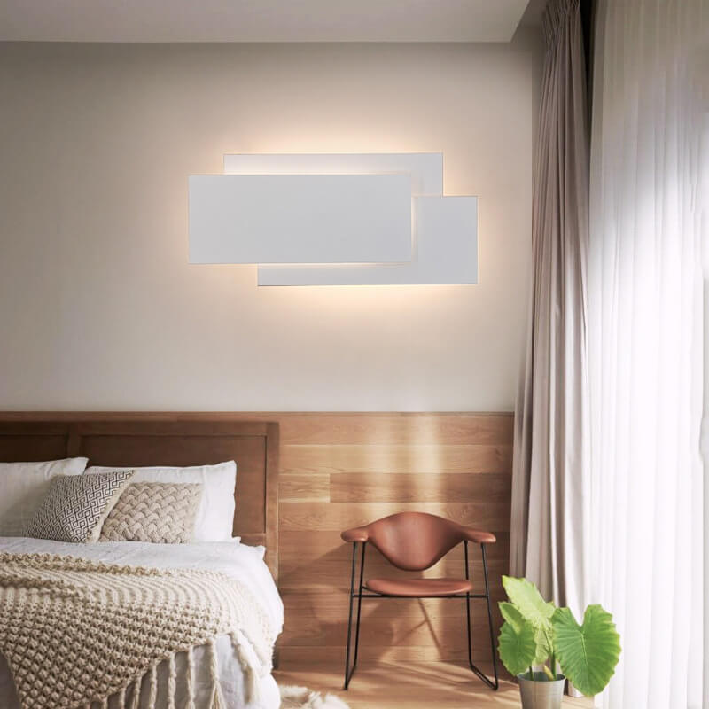 LumiNova - Minimalistische vierkante gestapelde LED-wandlamp van aluminio