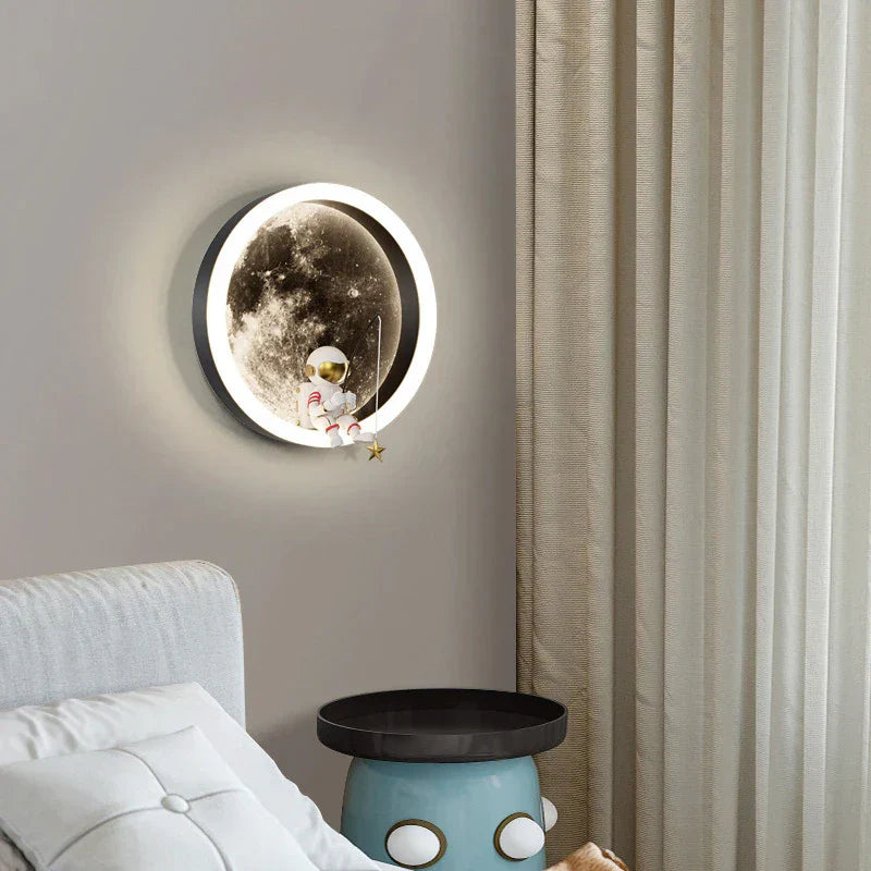 MoonBeam - Lámpara de pared LED con forma de luna