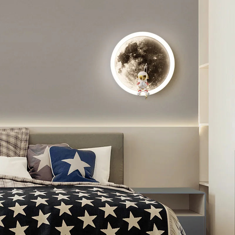 MoonBeam - Lámpara de pared LED con forma de luna