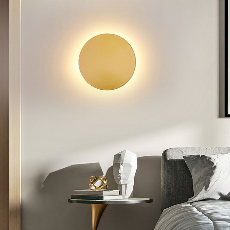 GlowAura - Moderne Ronde Wandlamp van Metaal voor Nachtkastje/Woonkamer