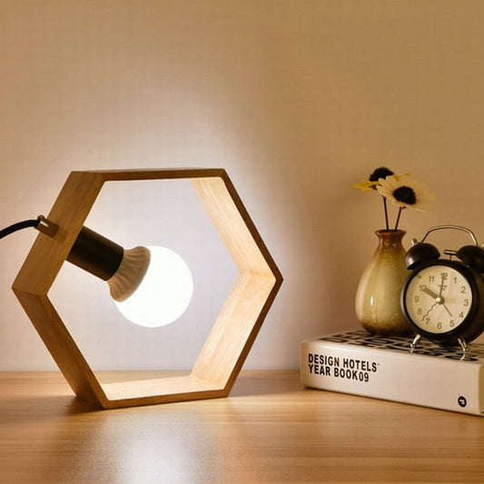 Woodlight - Stijlvolle zeshoekige houten tafellamp voor warme ambiance