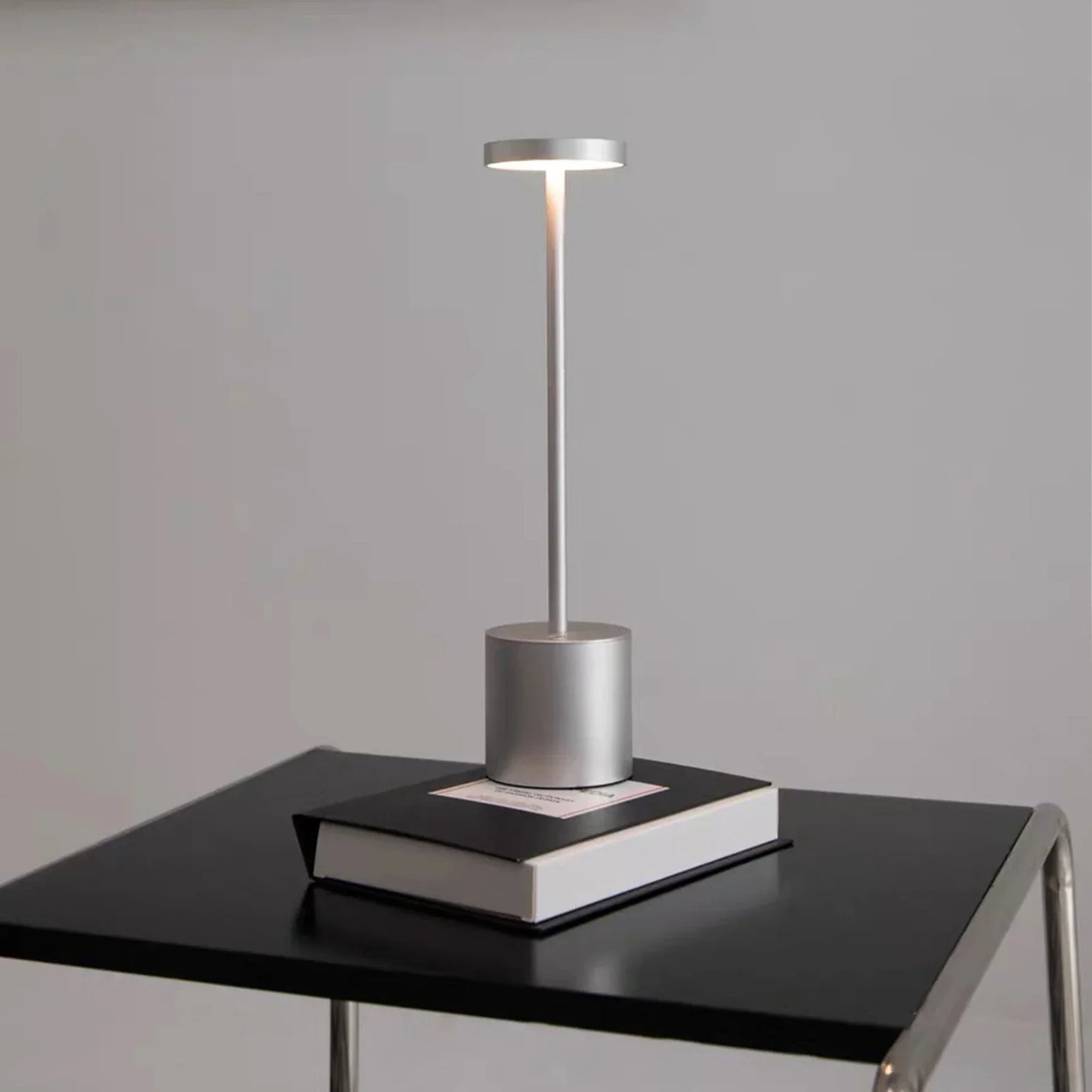 TouchGleam - Lámpara de mesa LED con sensor de luz