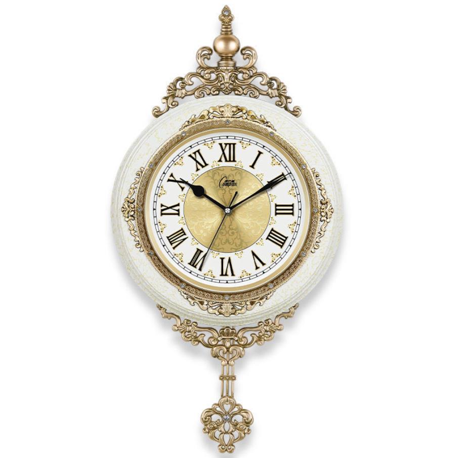 Reloj de pared retro en estilo europeo