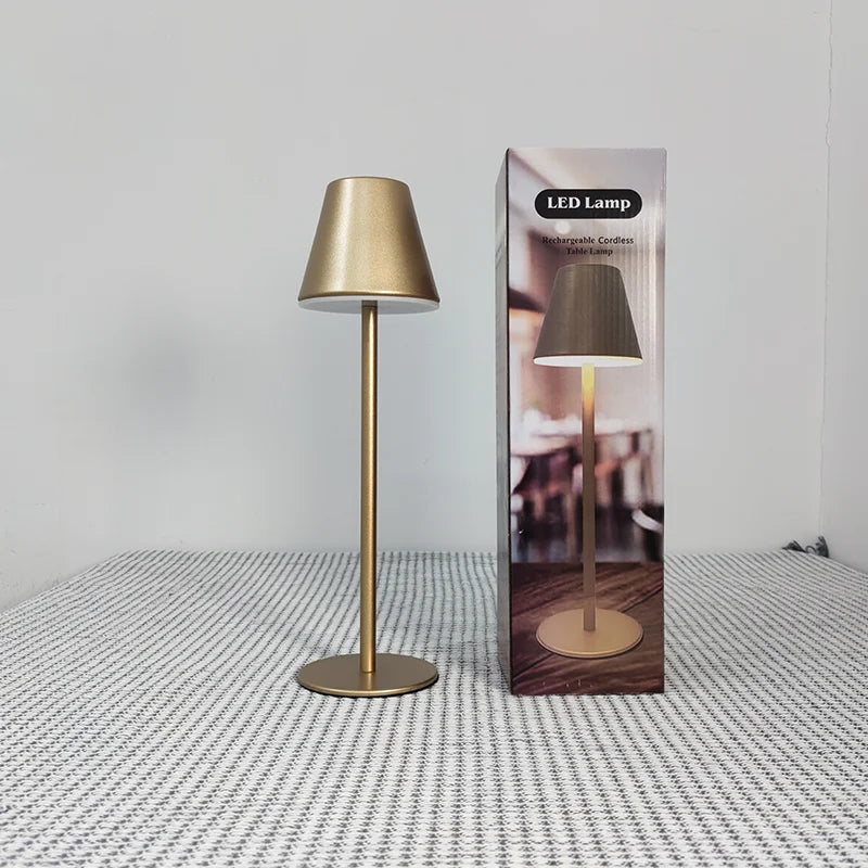 LumiFree - Draadloze bureaulamp