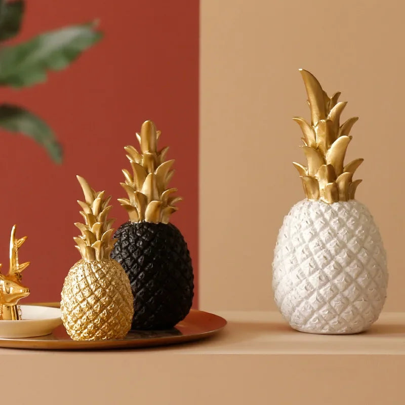 LumiPine - Gouden Ananas Woondecoratie