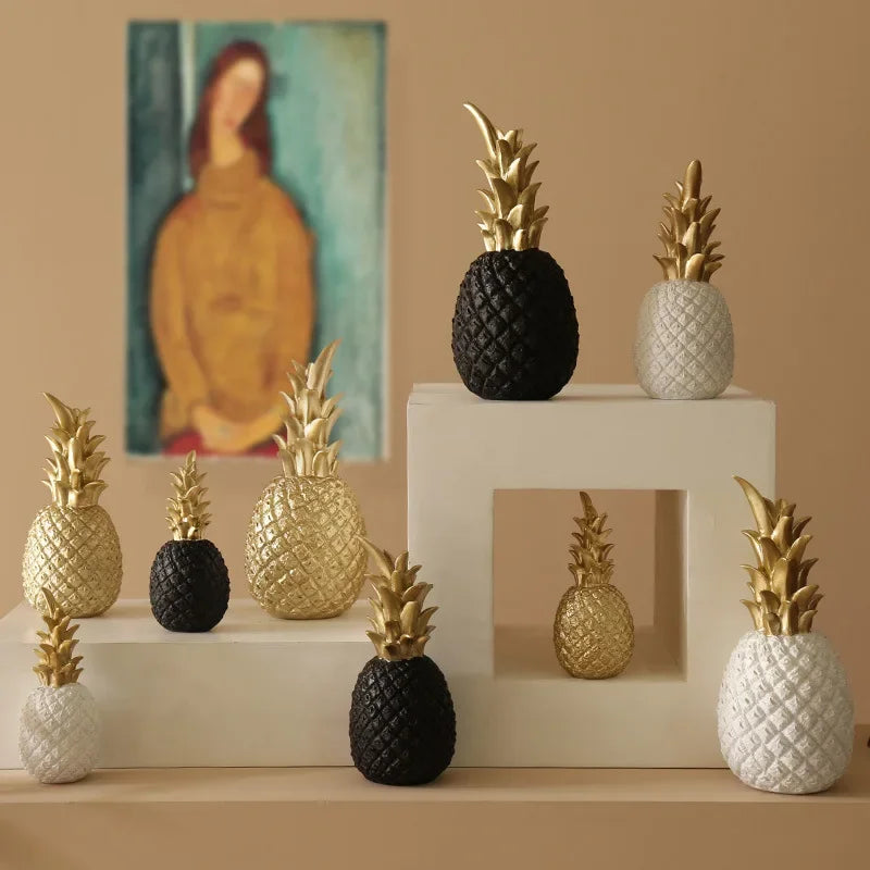 LumiPine - Gouden Ananas Woondecoratie