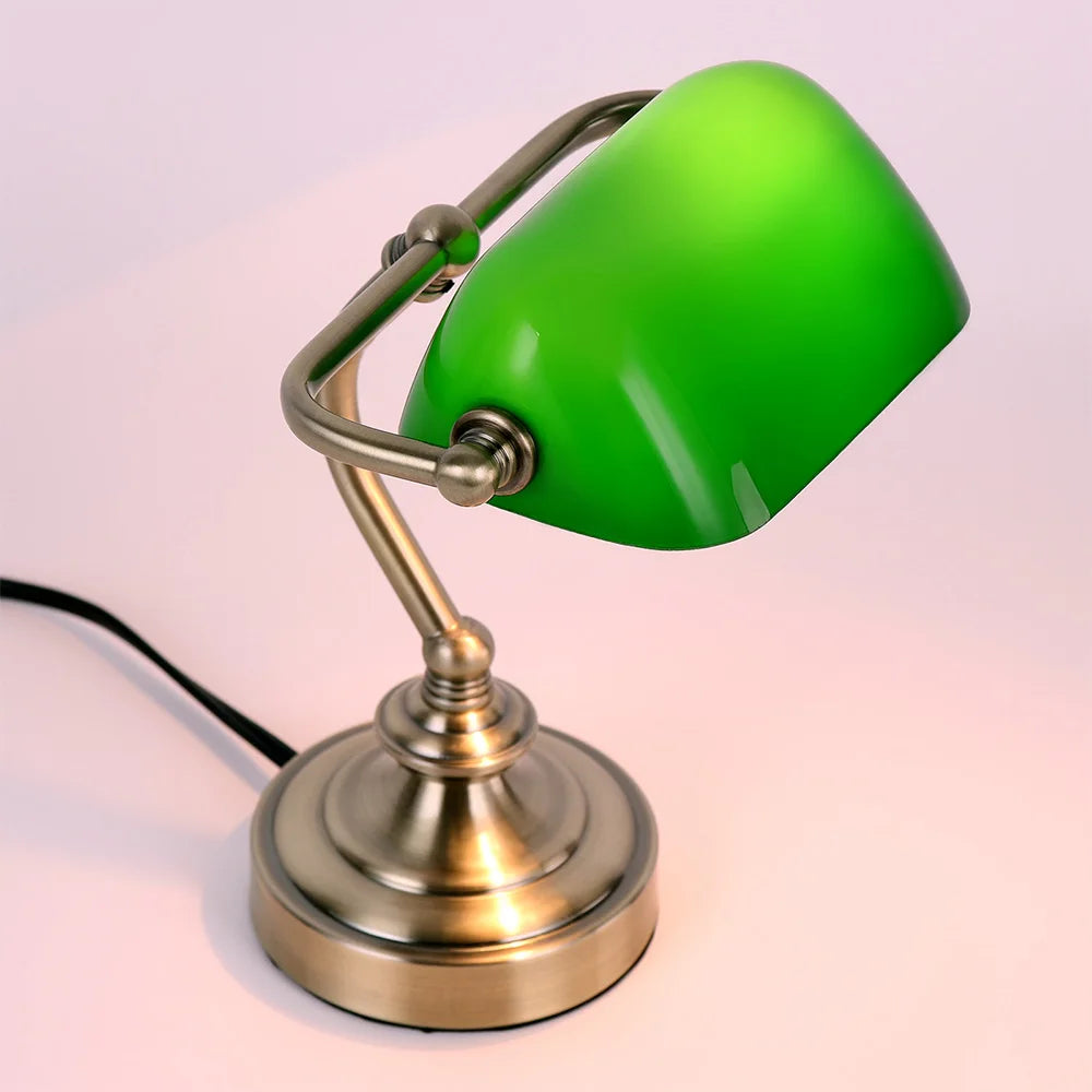 NostalGlow - Retro Mini Bureau Lamp