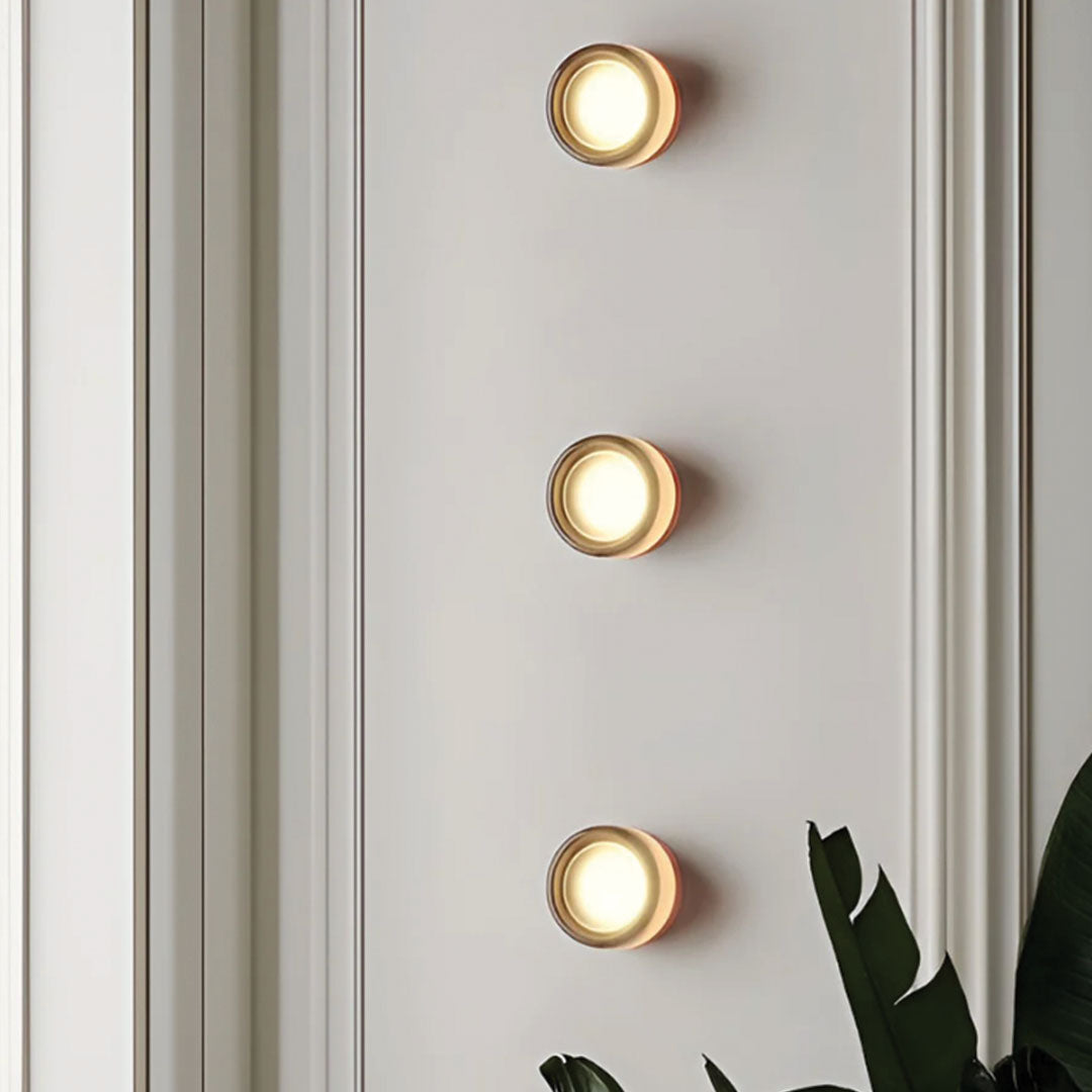 LumièreLux - Stijlvolle Dimple wandlamp voor een eigentijds interieur